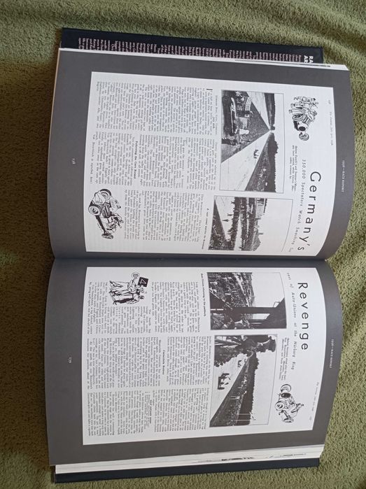 Livro Racing the Silver Arrows: Mercedes Benz versus , de Chris Nixon
