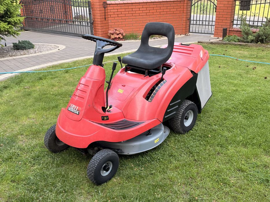 Traktorek kosiarka HONDA 1211 MANUAL 11hp 72cm zwinna SPRAWNA kosz Viking Husqvarna Castel Garden