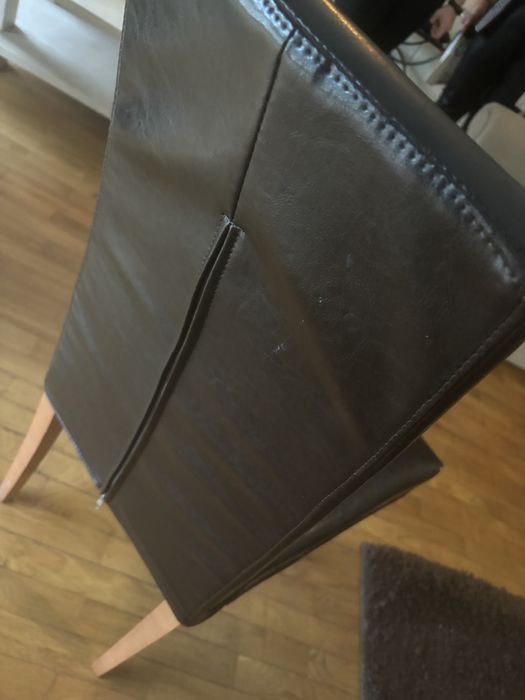 Variadas cadeiras de mesa64409258137218121