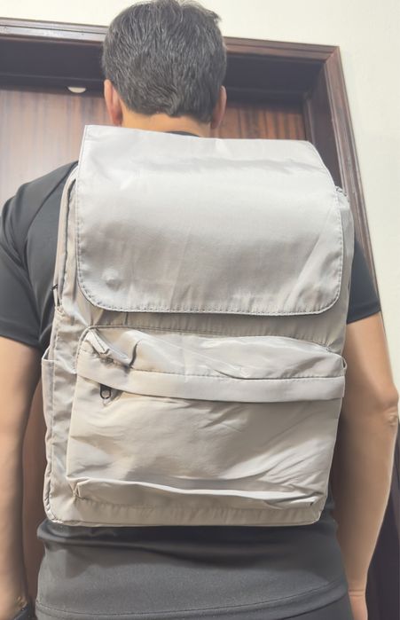 Mochila RNB cinzenta