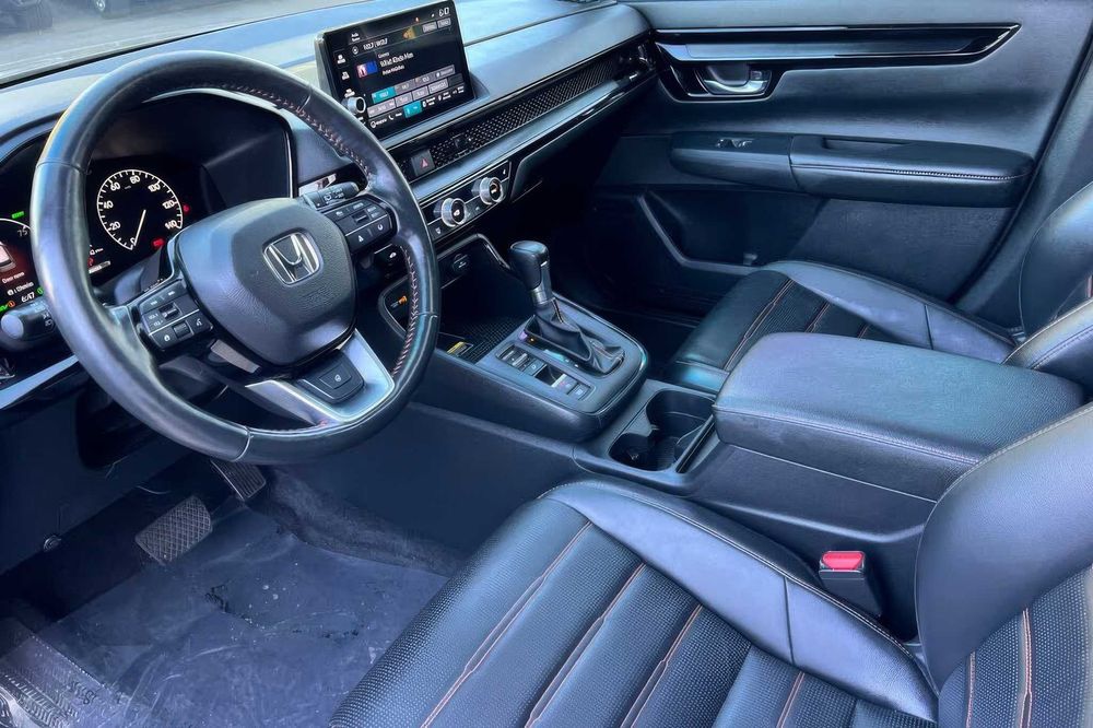 Honda CR-V Hybrid Sport Touring      2023