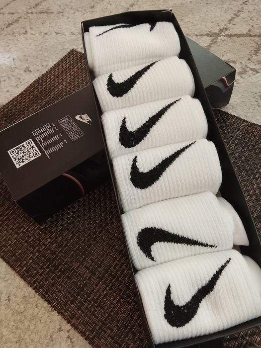 Damskie skarpety nike 6 par