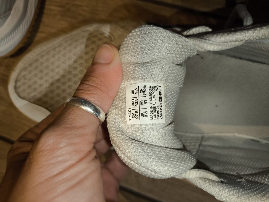 Buty siatkarskie Asics r. 43.5