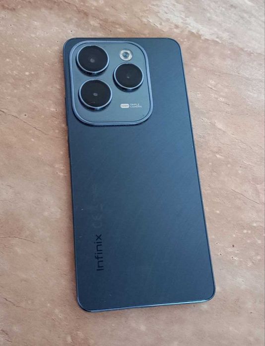 Smartfon INFINIX Hot 40 Pro