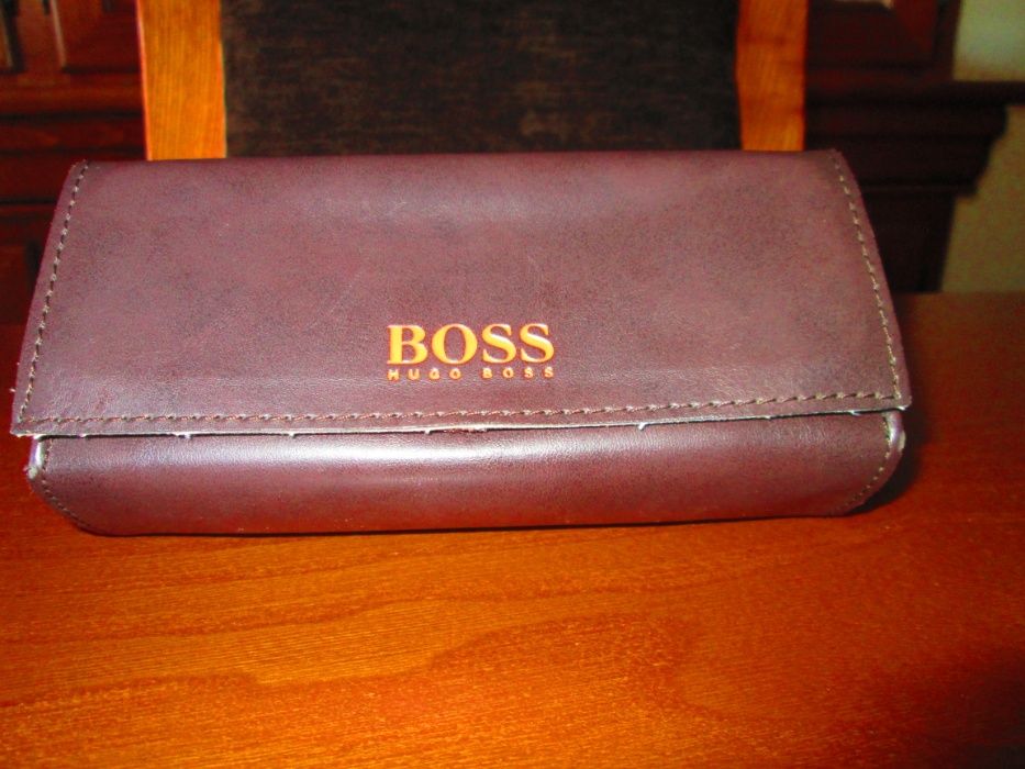 óculos de sol para menina (marca Hugo Boss)