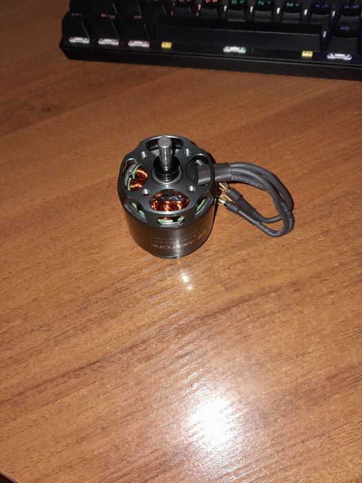 Електродвигун T-Motor AT4130 230KV