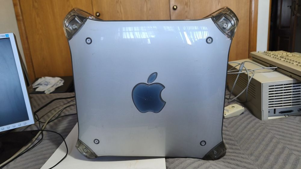 PowerMac G4 450mhz agp436813161615206403