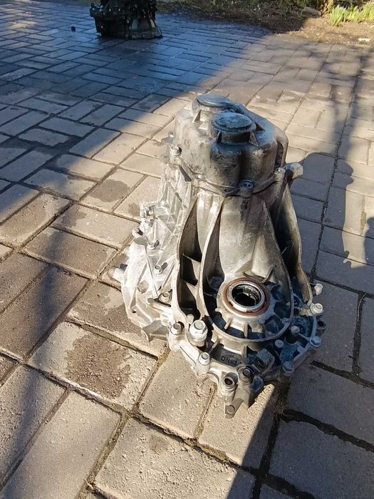 кпп кіа сід 1,6 на запчастини m6cf1 TZ68CU