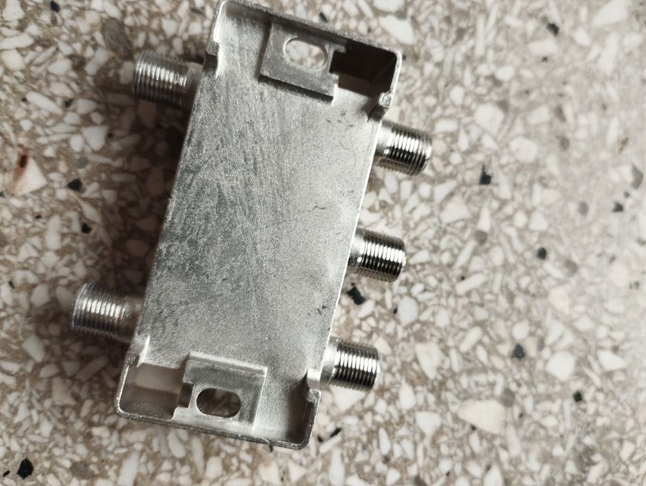 Splitter digisat sp44