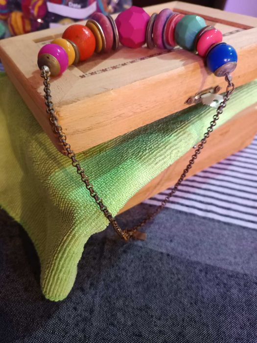 Colar Colorido Vintage