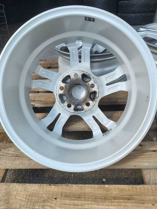 Диски R16 5x114,3 ET40 7J ЦО60, с датчиками давления. Привезены из Германии