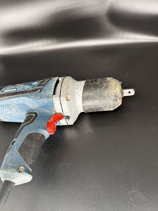 Гайковерт ударний Bosch GDS 18 E