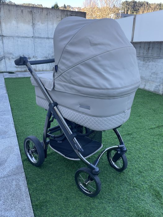 Carrinho Bebé TRIO Ip-Op Classic XL Specials collection