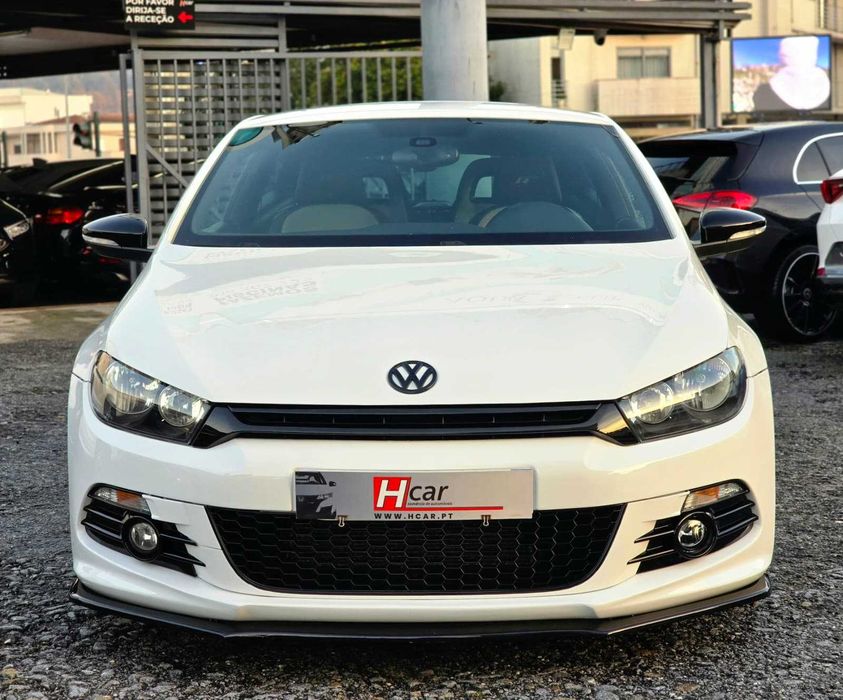 VOLKSWAGEN SCIROCCO R-LINE 2.0TDI 140CV "LOOK R"