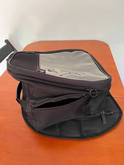 Magnetyczny plecak motocyklowy Runbags – stan jak nowy