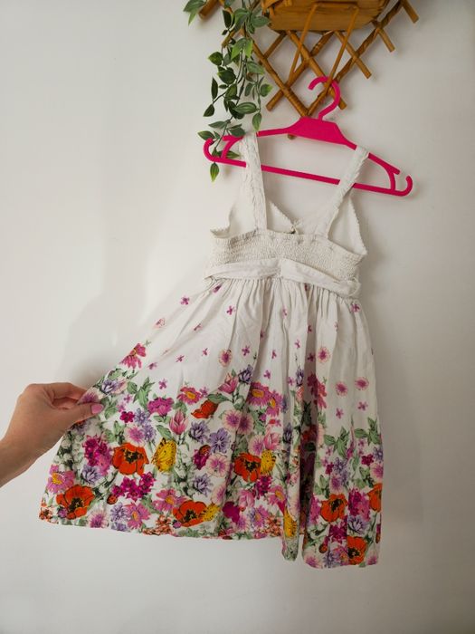 Zestaw sukienka na ramiączkach H&M letnia 110 rozkloszowana kwiaty