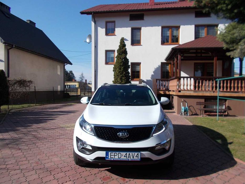 KIA SPORTAGE 1,7 CRDI 2014 r. 5 drzwi KLIMATRONIK hak holowniczy zarej.