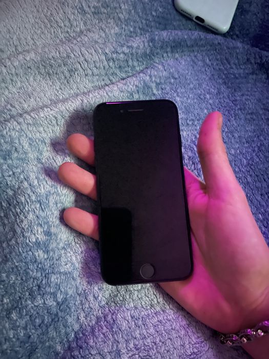 Iphone 7,цілий,робочій