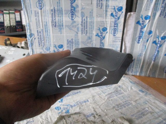 Moldura da consola central / rádio / aro FORD Mondeo I (GBP)