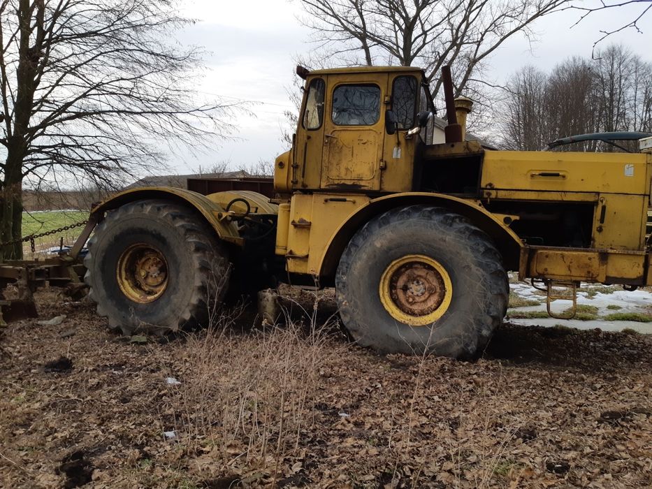 Продам трактор к-700 дванацитка