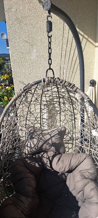 Fotel  wiszacy kokon