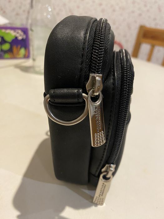 Futerał , saszetka firmy Kenneth Cole