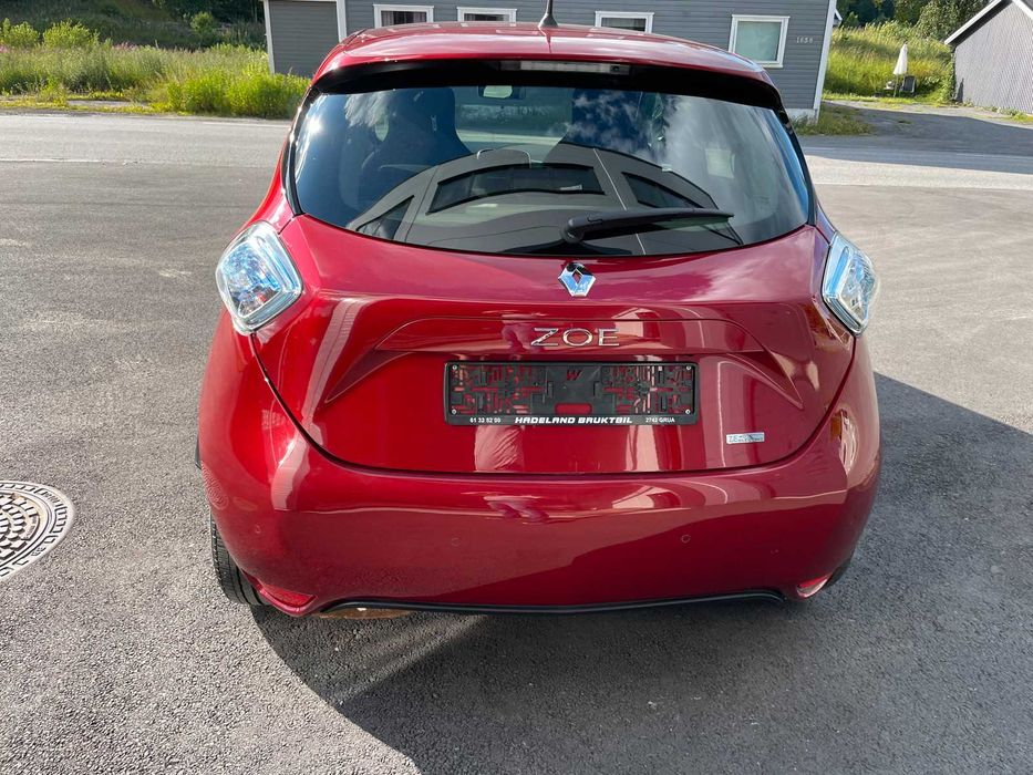 Renault Zoe 40квт 2018, без ДТП з Норвегії, розмитнена, рідний пробіг, два комплекти дисків з гумою