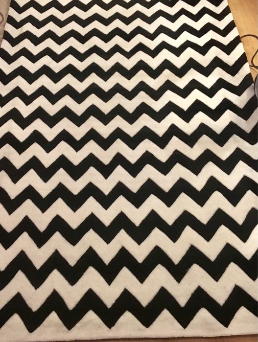Dywan Zig-Zag 200x140cm nowy