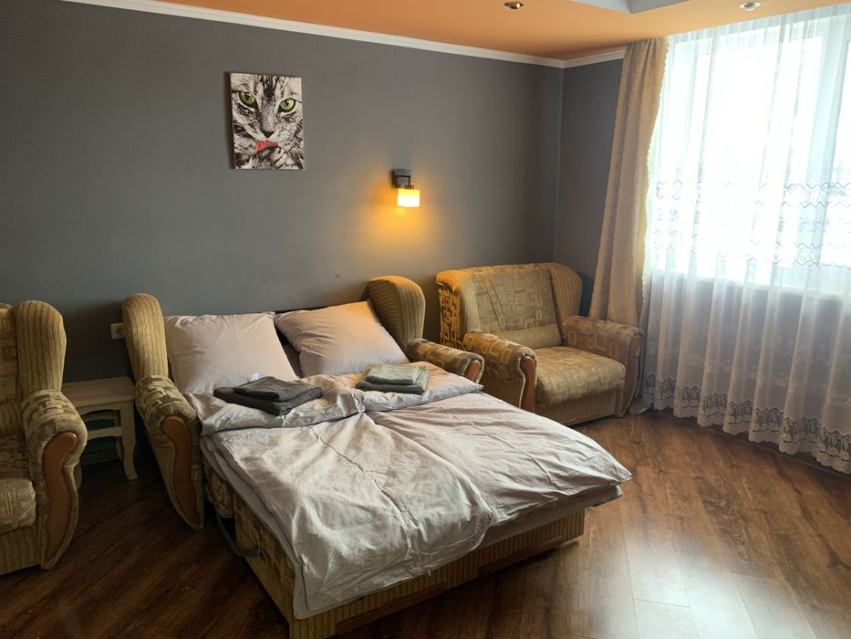 Кімнати по добово у Лазещині