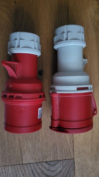 Wtyczka + gniazdo siłowe PCE