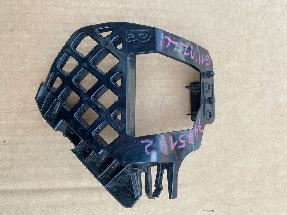 ślizg prawy przód bmw 7 g11 g12 lci