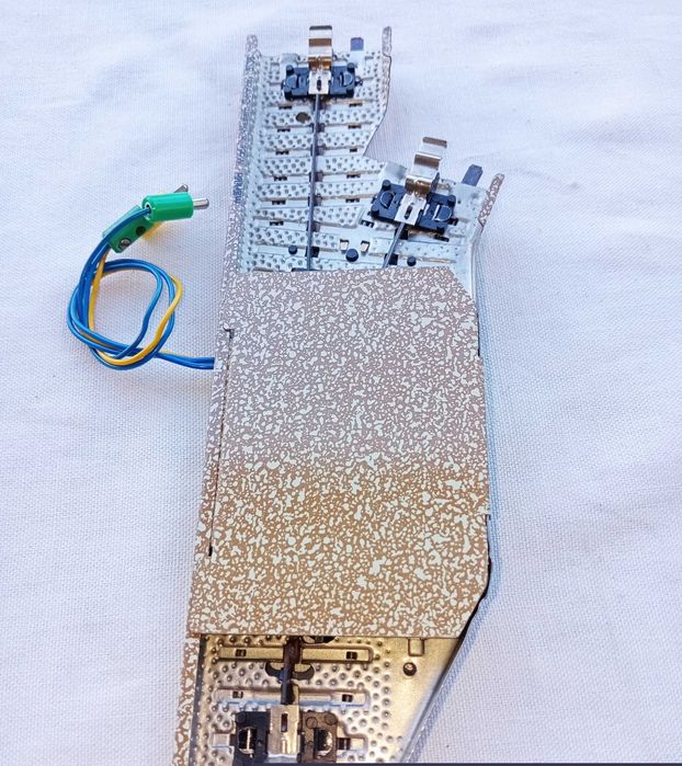 MARKLIN 5137, Desvio esquerdo eléctrico