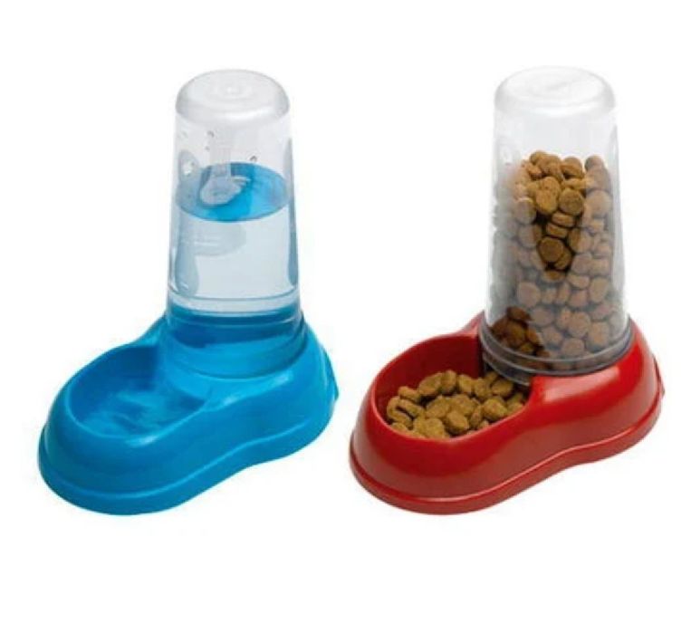 Bebedouro ou dispensador de ração para gato ou cão pequeno