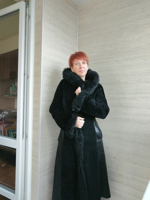 Продам  довгу дублянку