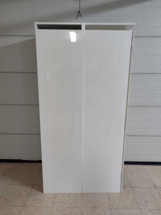 Roupeiro IKEA em bom estado