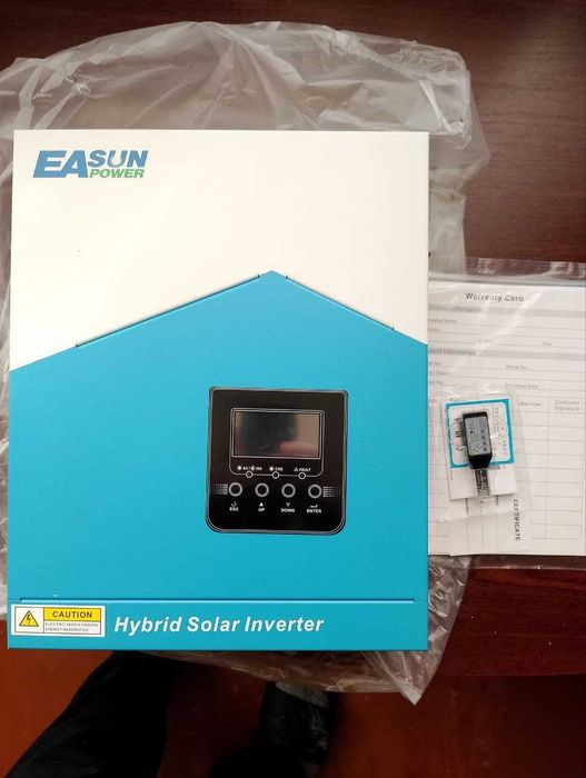 Гібридний інвертор Easun ISolar 1800W 12V