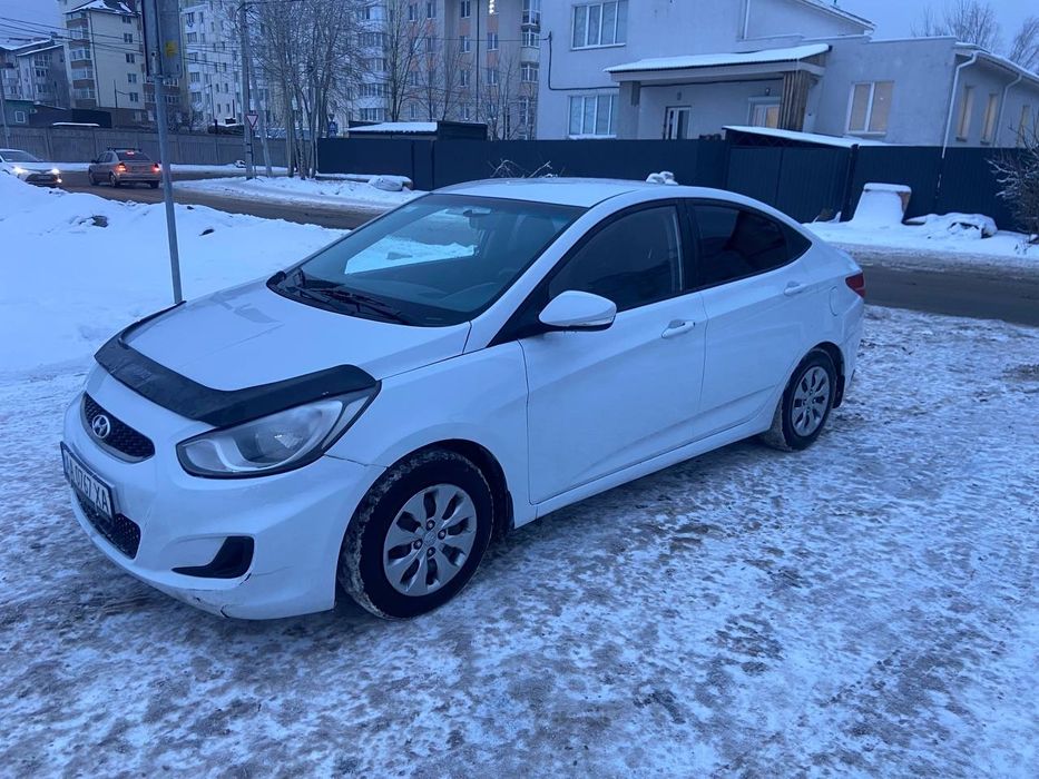 Hyundai accent 2018