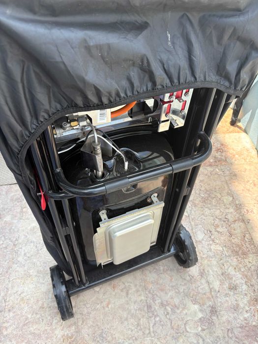 Weber Traveler Gás – Como Novo (1 ano) – Excelente Estado