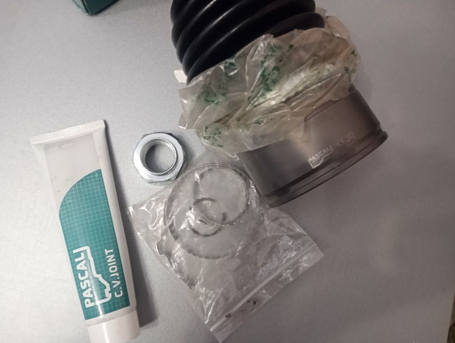 Шрус на Lada Niva