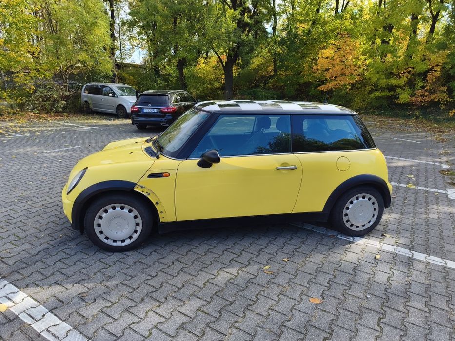 Mini Cooper 1.6 benzyna