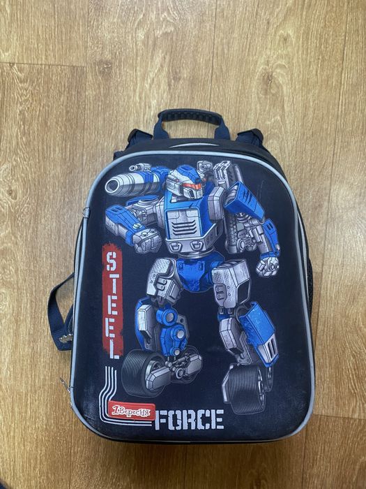 Рюкзак з ортопедичною спинкою 1-4 класи