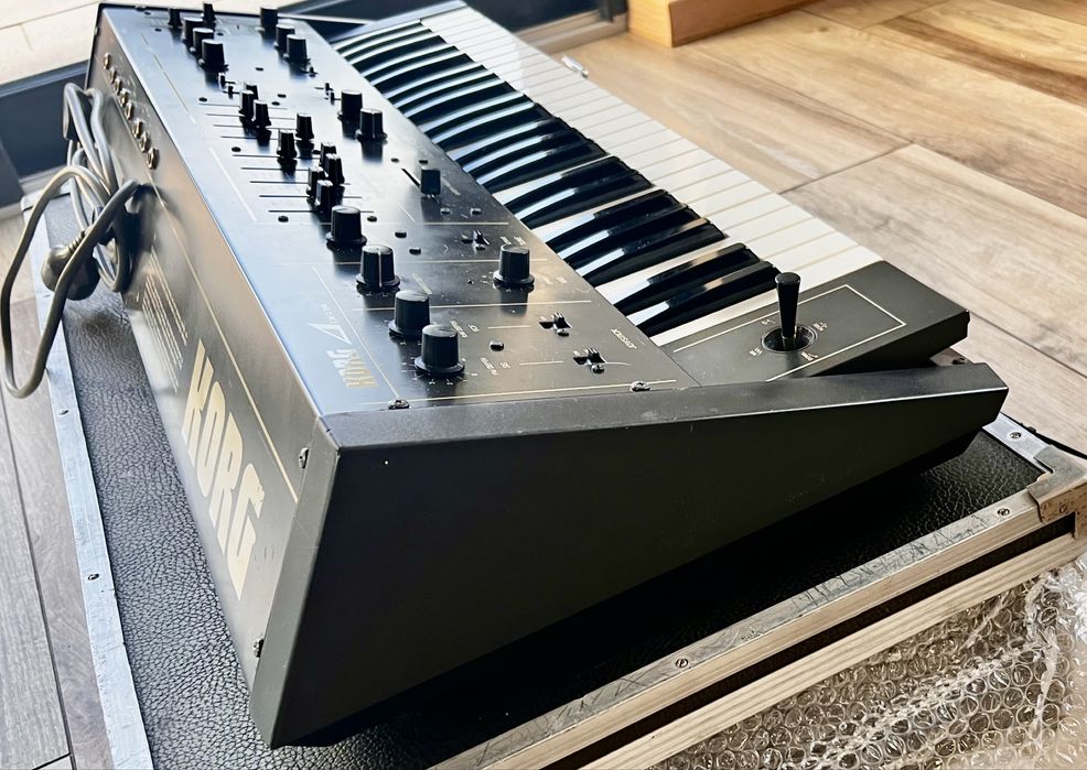 Analogowy syntezator Korg Delta