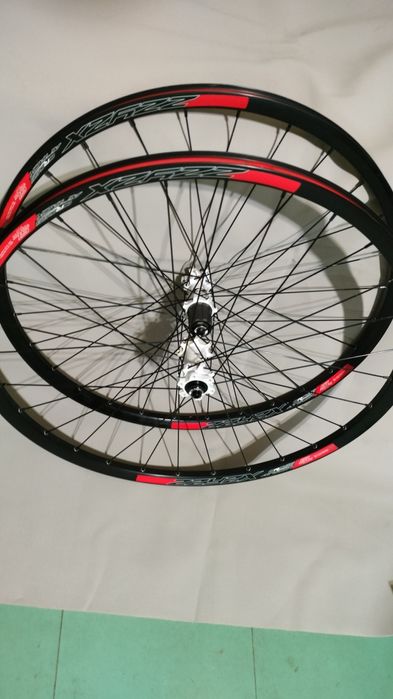 Велозапчасти вилсет,грипсы,вилка. Deore XT/Sram