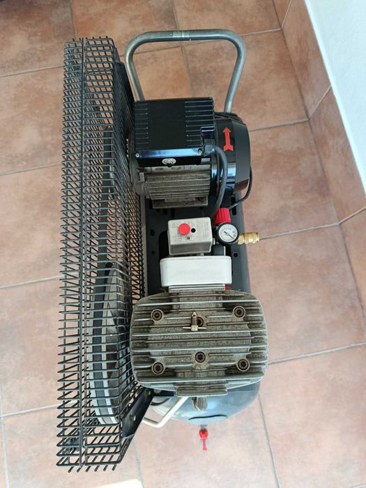 Compressor de ar comprimido
