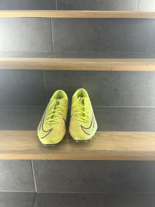 Vapor 13 Academy MDS AG Black/Yellow