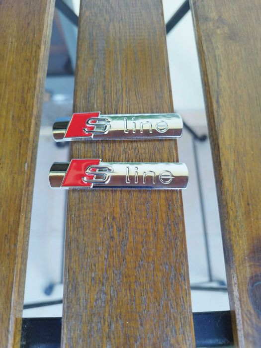 Conjunto de 4 unidades Símbolo / emblema S-line em metal