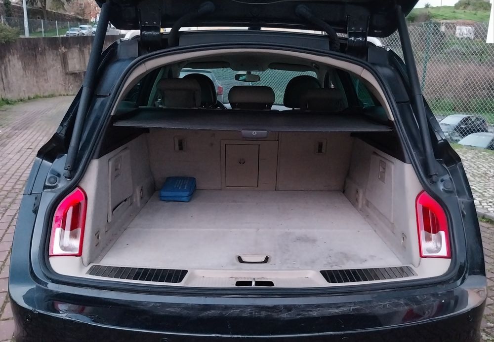 Opel insignia Sports Tourer 2.0 Cdti 2010