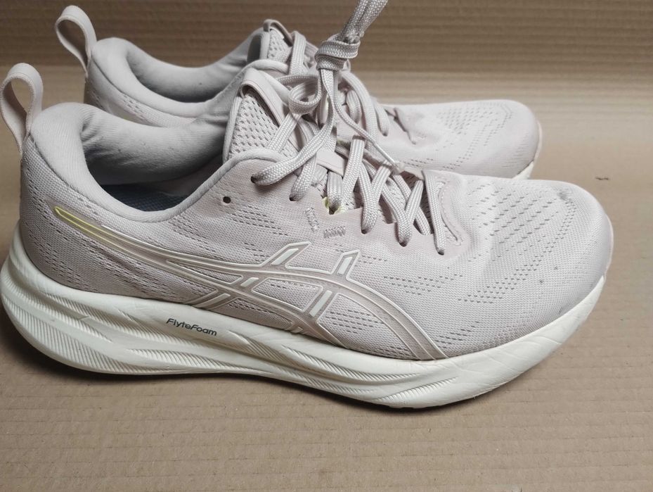 buty biegowe do biegania 41,5 Asics Gel Pulse 16