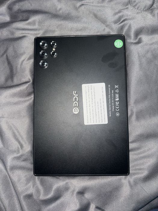 Новий планшет 8 озу 64gb з SIM I 4g