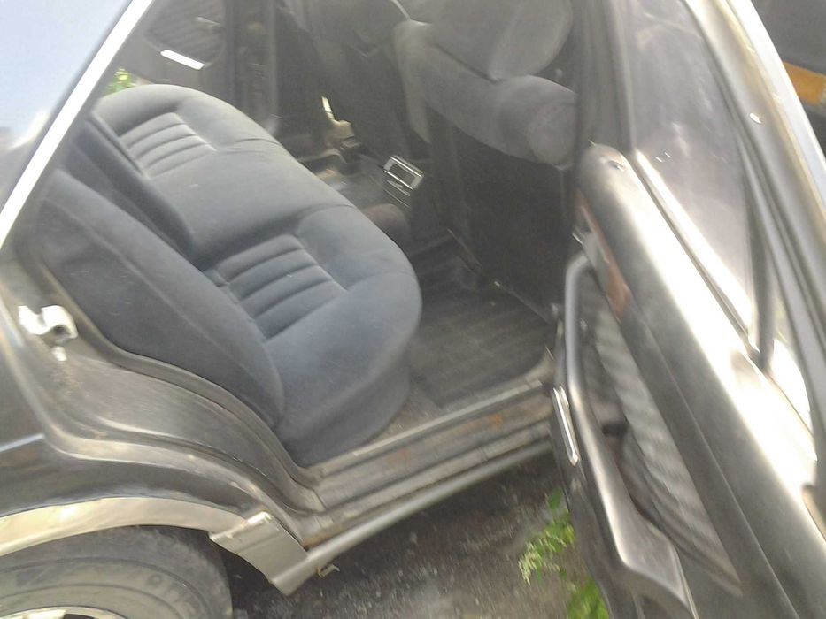 126 мерседес седан